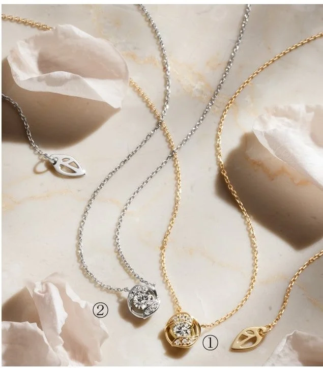 チャーミー クラッシックローズネックレス