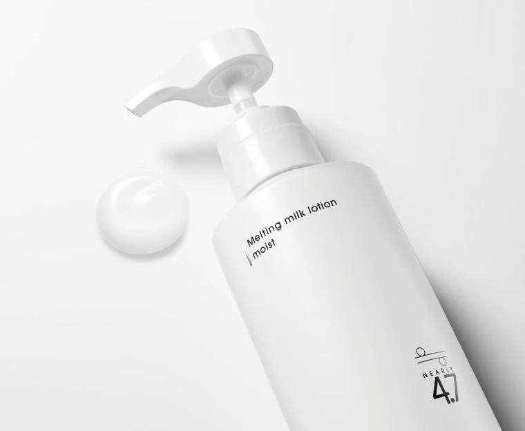Melting milk lotion moist NEARLY 4.7
