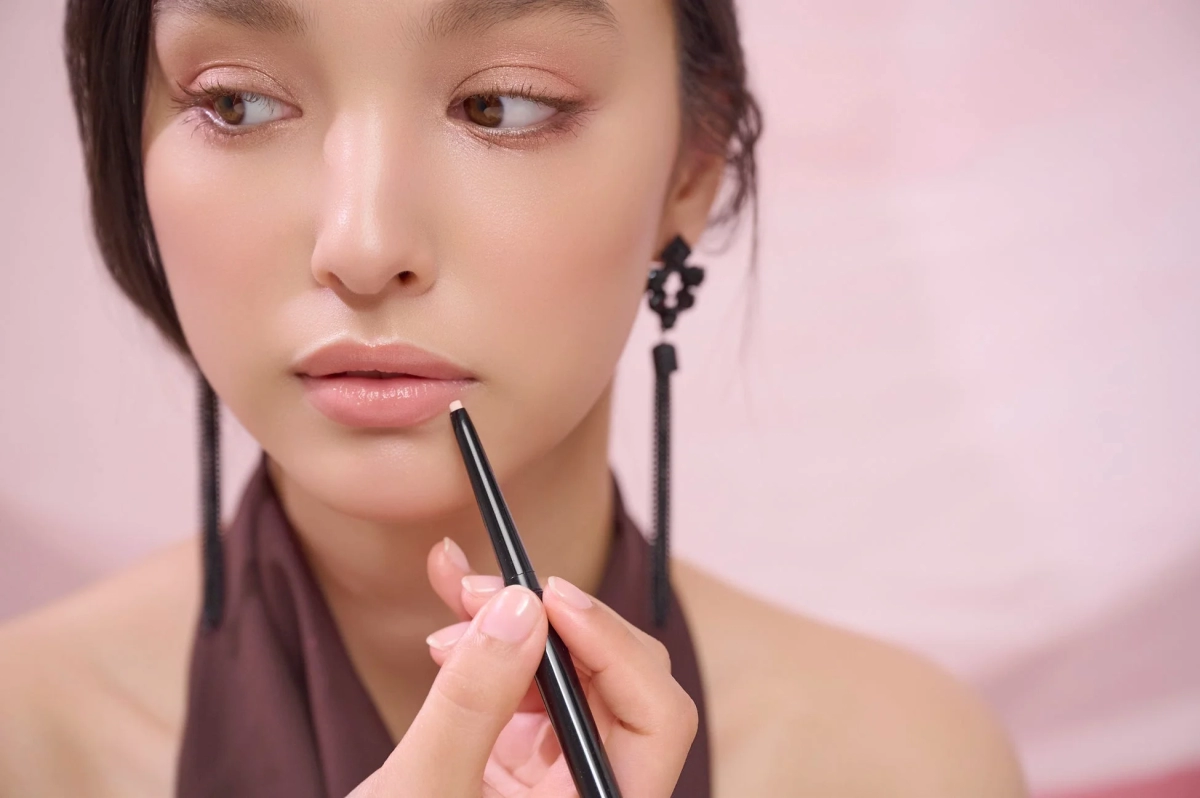 アイ＆リップ ハイライトライナー使用イメージ