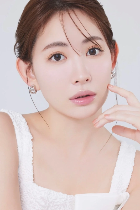 小嶋陽菜さんのポートレート