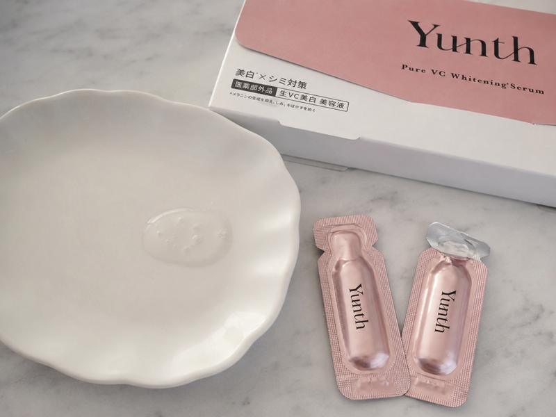 Yunth 生VC美白美容液のテクスチャー